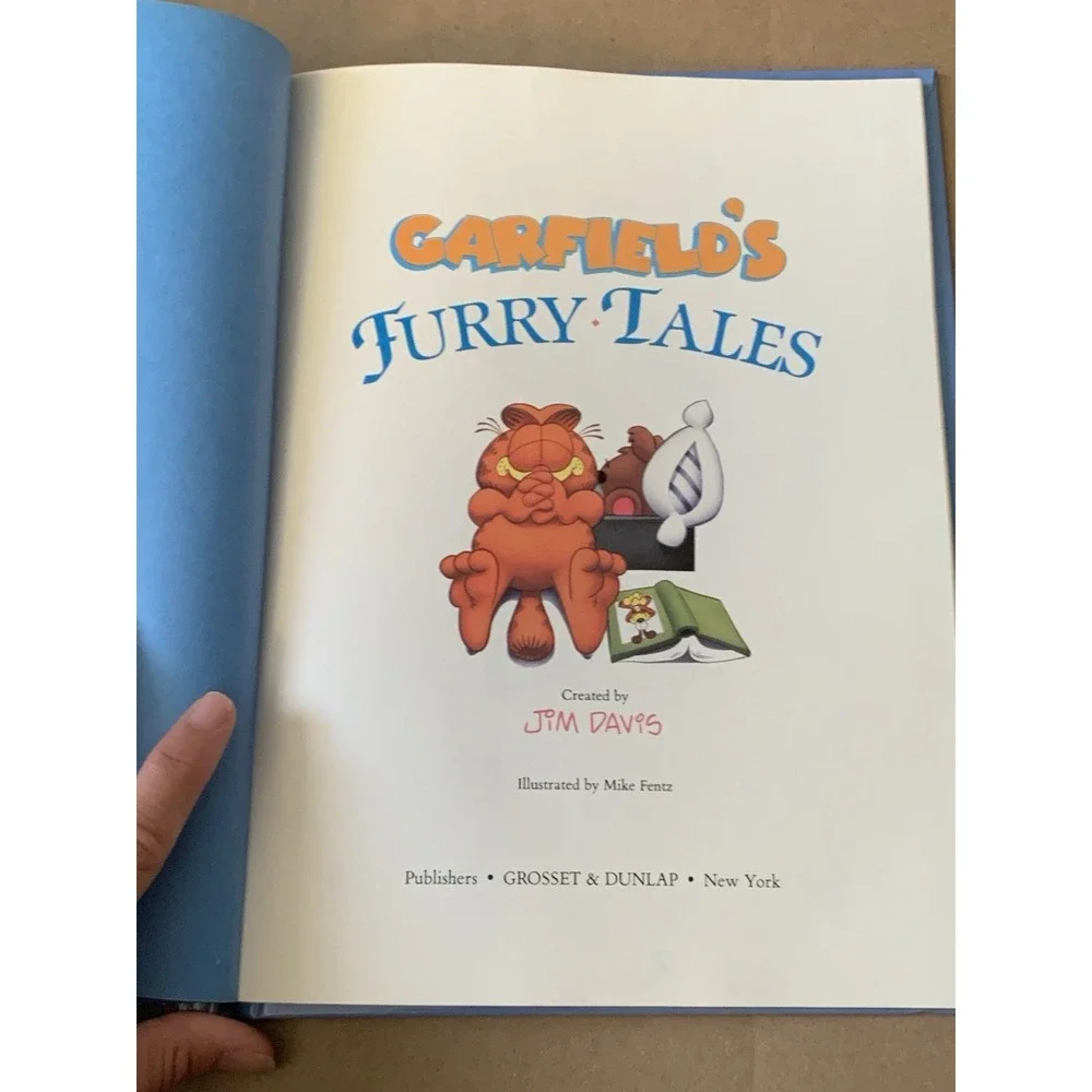 Garfield's Furry Tales Vintage Hardcover Book 1989 Jim Davis Classic Comic